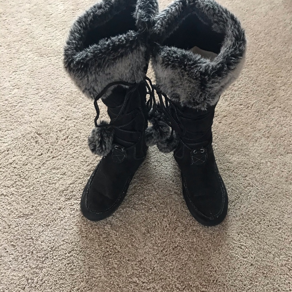American eagle black boots